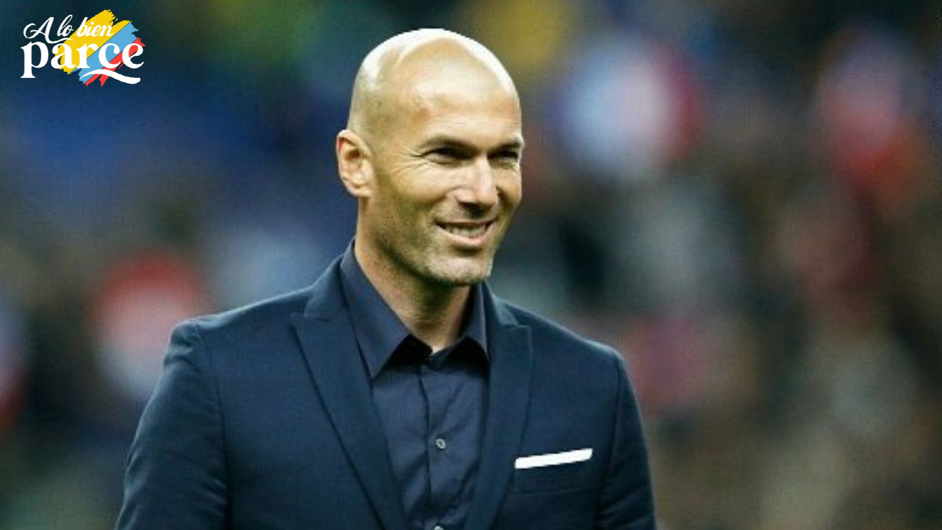 Zinedine Zidane, uno de los mejores jugadores de fútbol de la historia, en acción en el campo